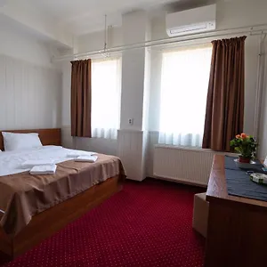 nepliget.inbudapesthotels.com/