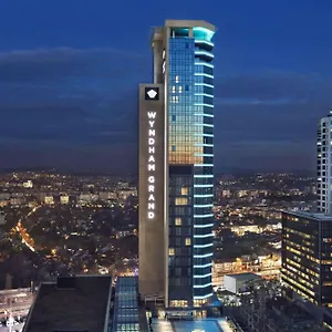 ويندهام جراند إسطنبول ليفينت فندق