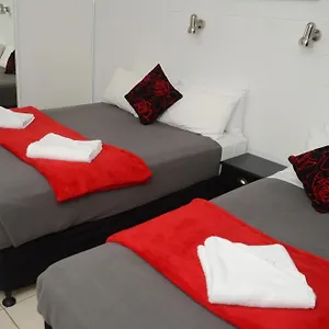 The Capricorn , Blackwater Australia